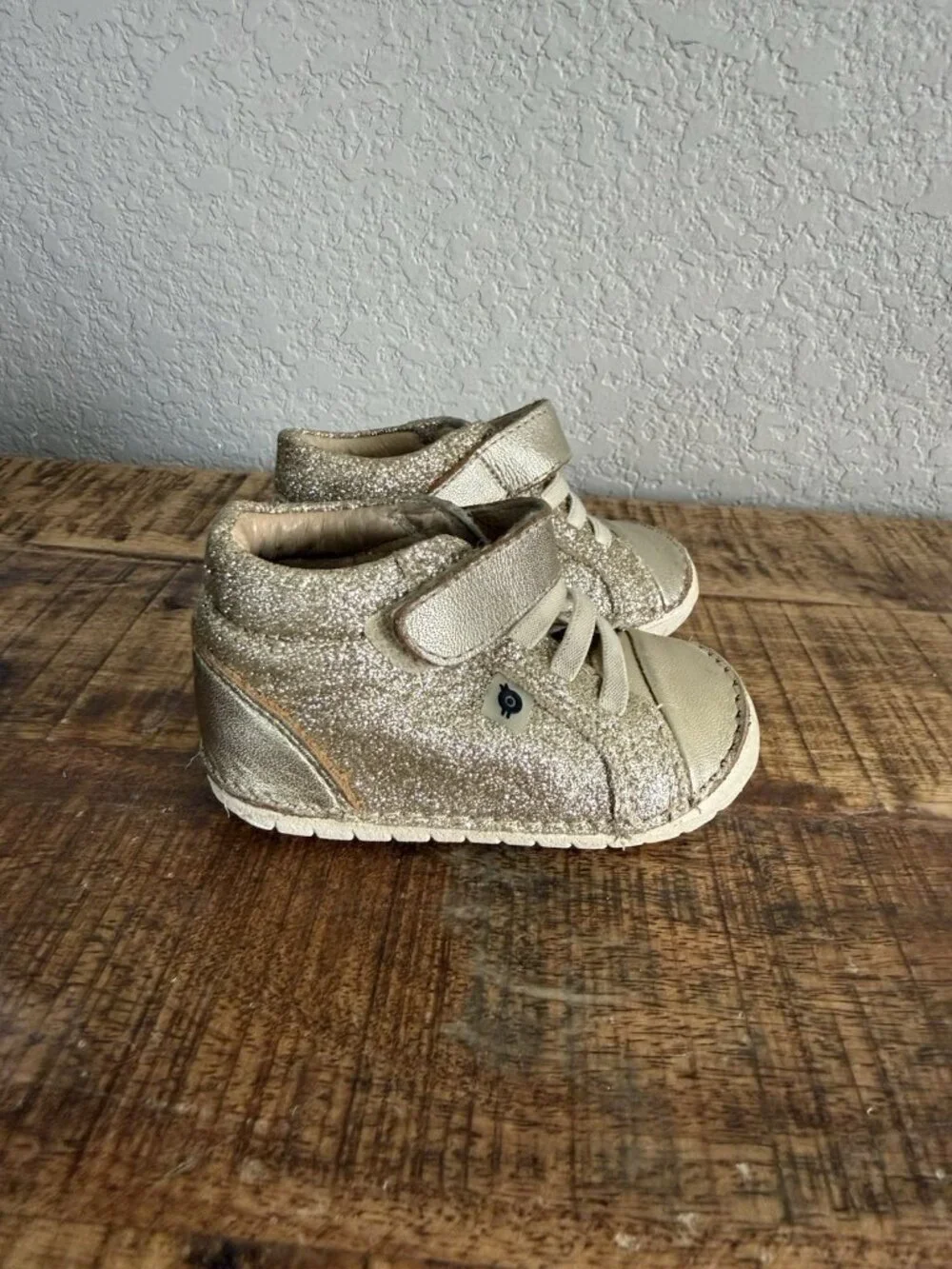 OLD SOLES Girls Shoes Ring Pave Gold Glam Glitter Kids Girls 6-9 Months Walking